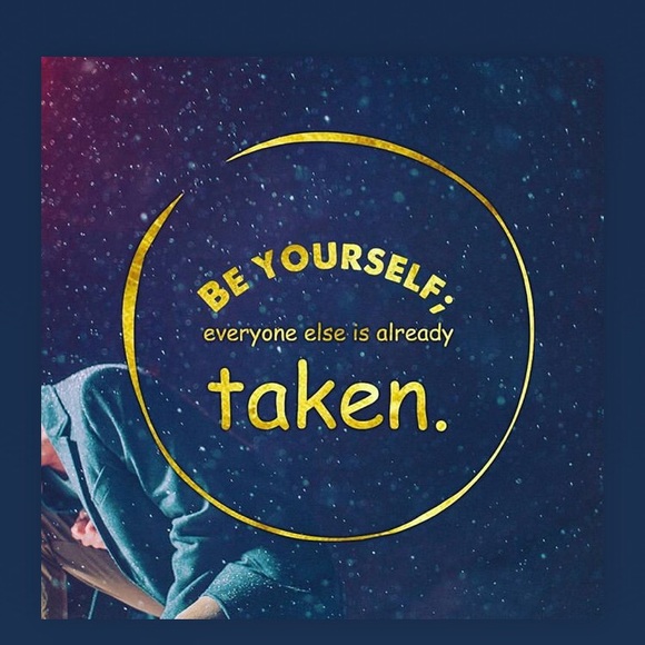 Meet your Posher, Heather - Picture 1 of 1